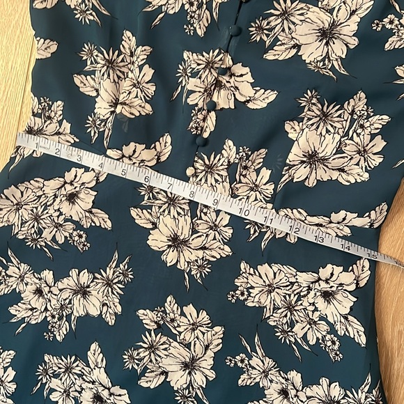 Ann Taylor - long, sheer sleeve, full skirt, lined teal colored floral dress. 4. - Picture 12 of 16